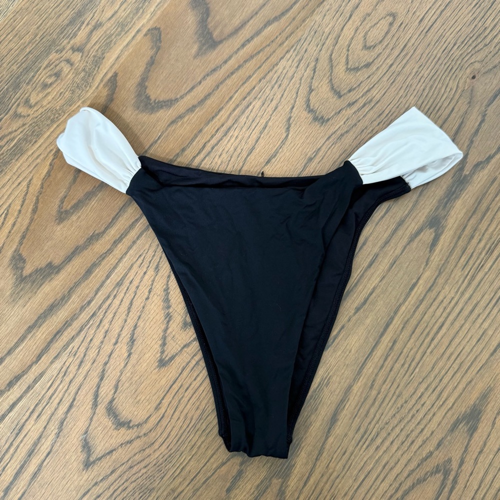 L*Space Black and Cream Swim Bottom